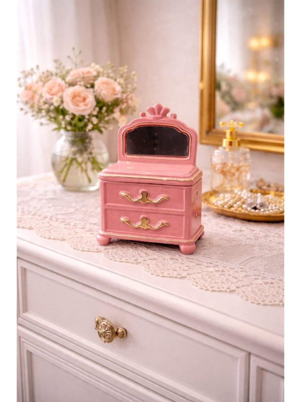 New Pink Ceramic Victoria Bedroom Vanity Storage Jewelry Trinket Box Decor